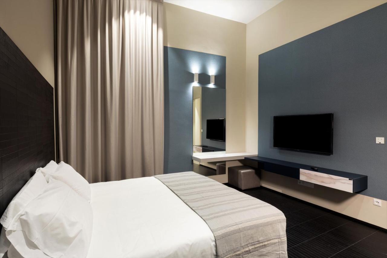 Salina Luxury Suites Parma Exterior foto